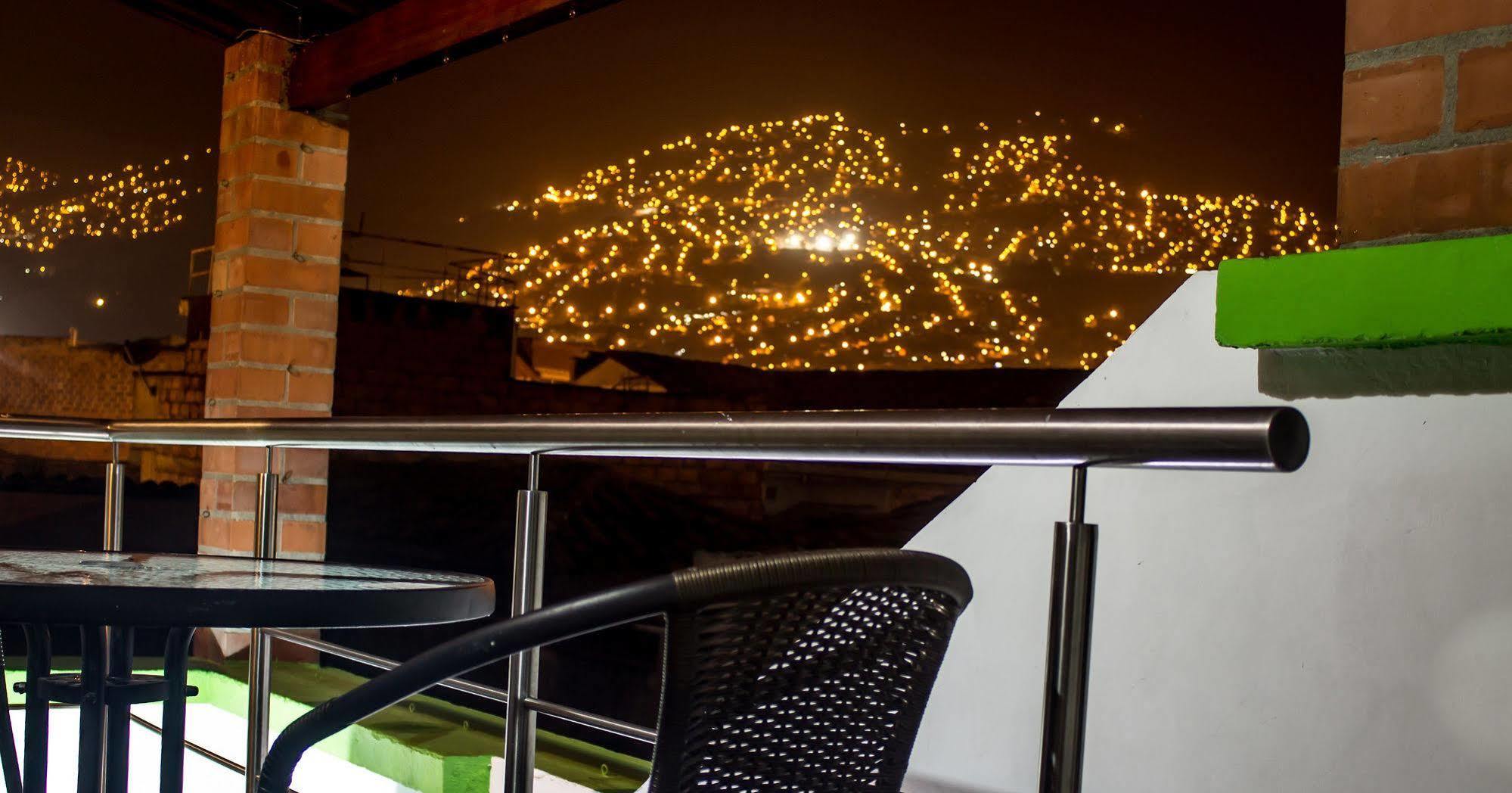 Ayenda 1231 Paradise Center Medellín Extérieur photo